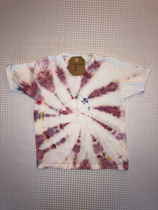 Child T shirt Size 5T