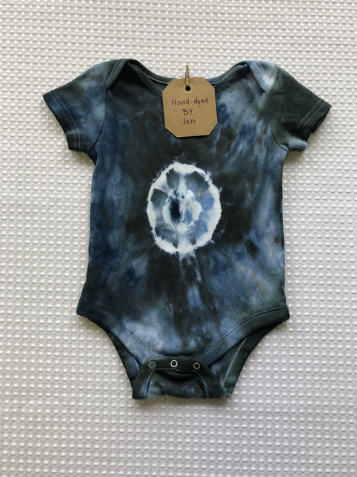 Baby Onesie 6-12 months